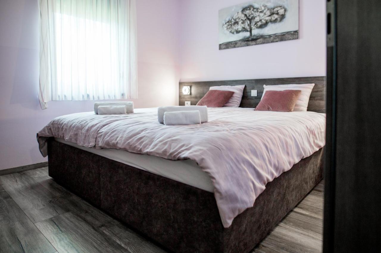 Apartments Dora Sveti Martin Na Muri Bagian luar foto