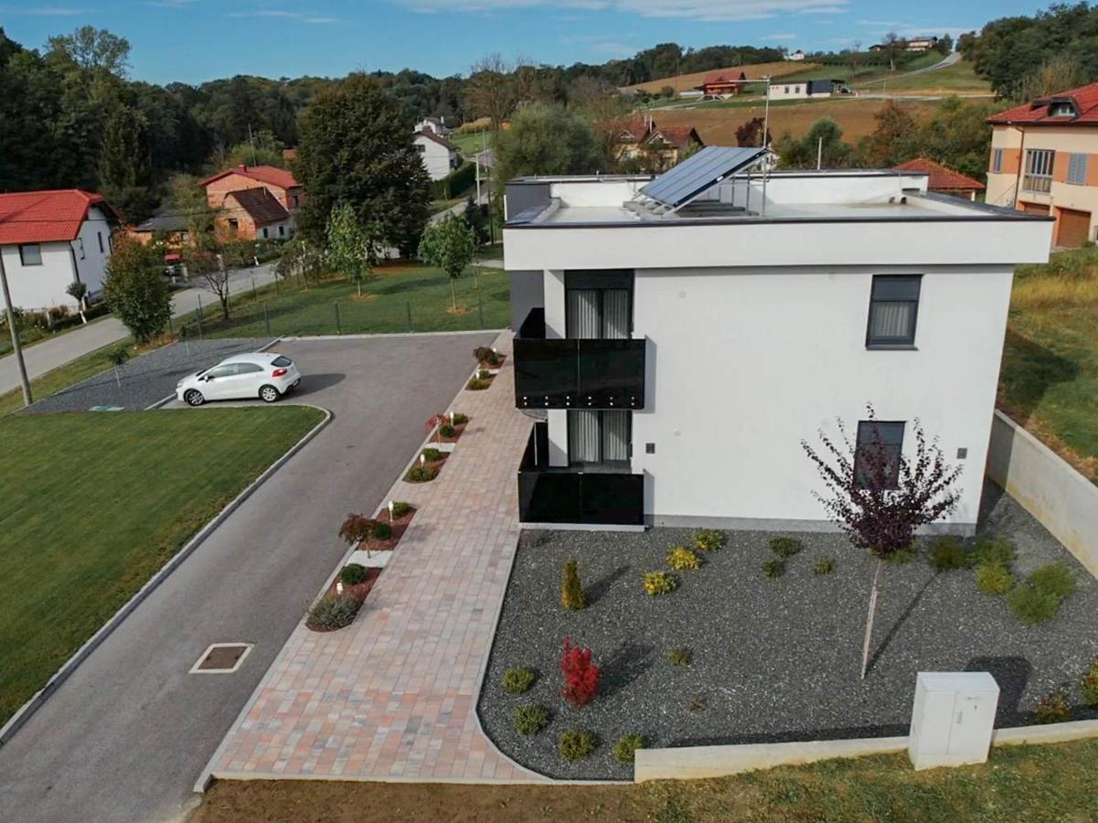 Apartments Dora Sveti Martin Na Muri Bagian luar foto